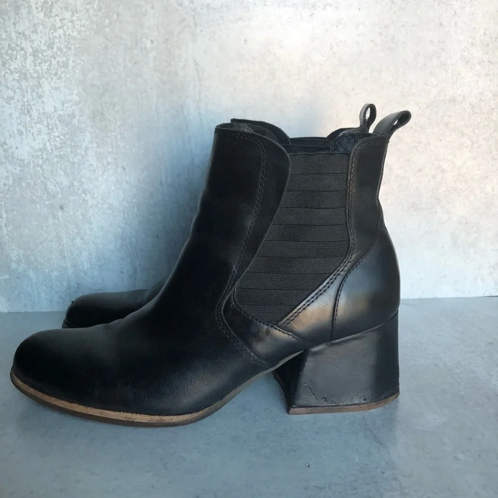 Kork-Ease Albin Leather Chelsea Ankle Boot Black 9